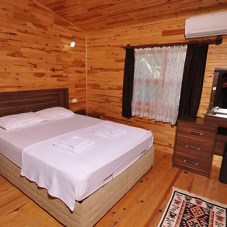 Cesur Pansiyon Cirali